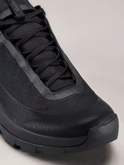 Black / Black
