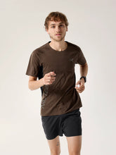 Carob / Black