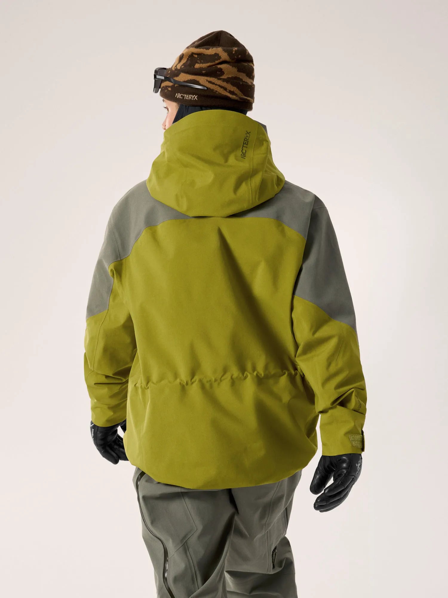 Olive Moss / Forage
