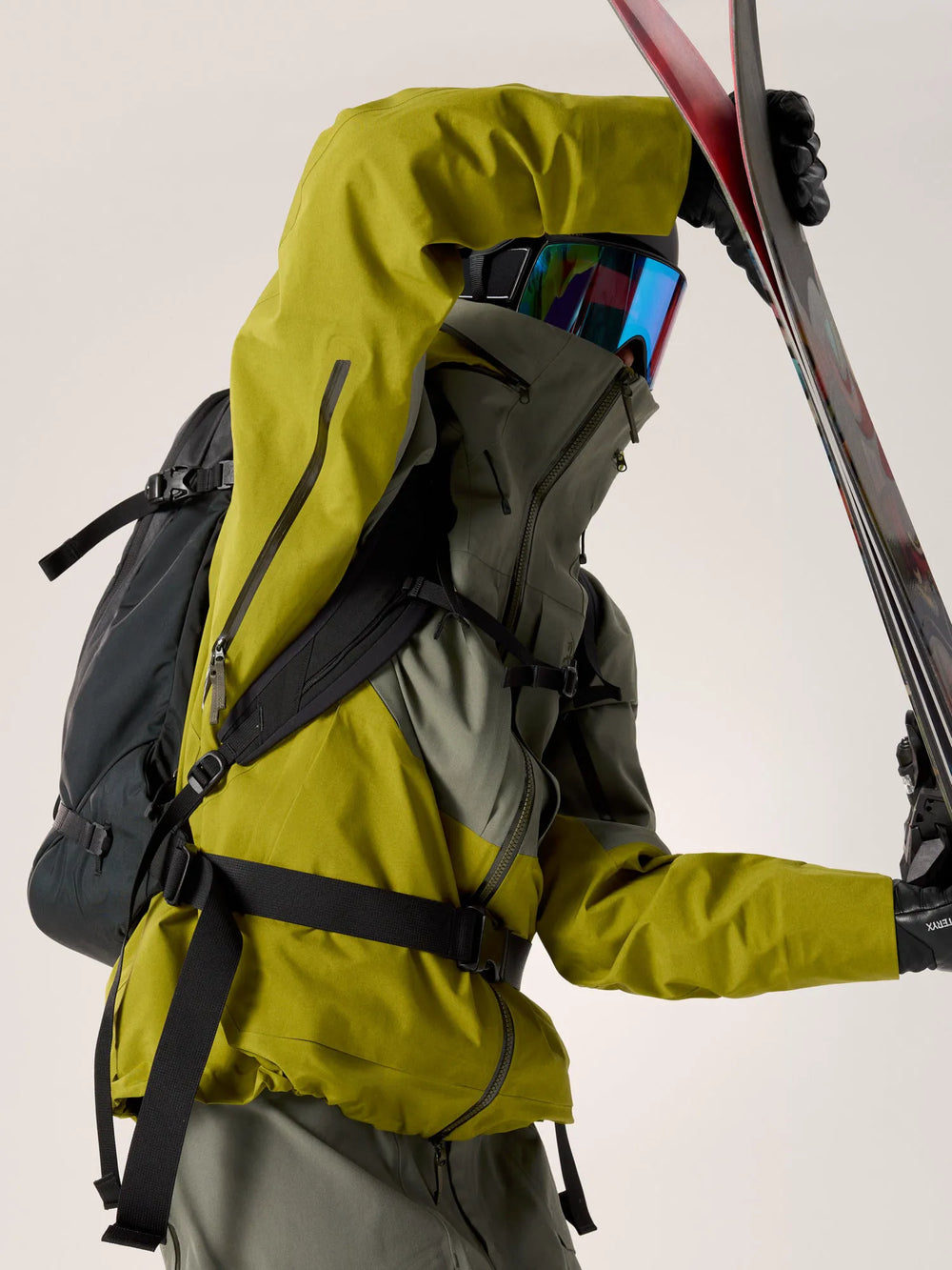 Olive Moss / Forage