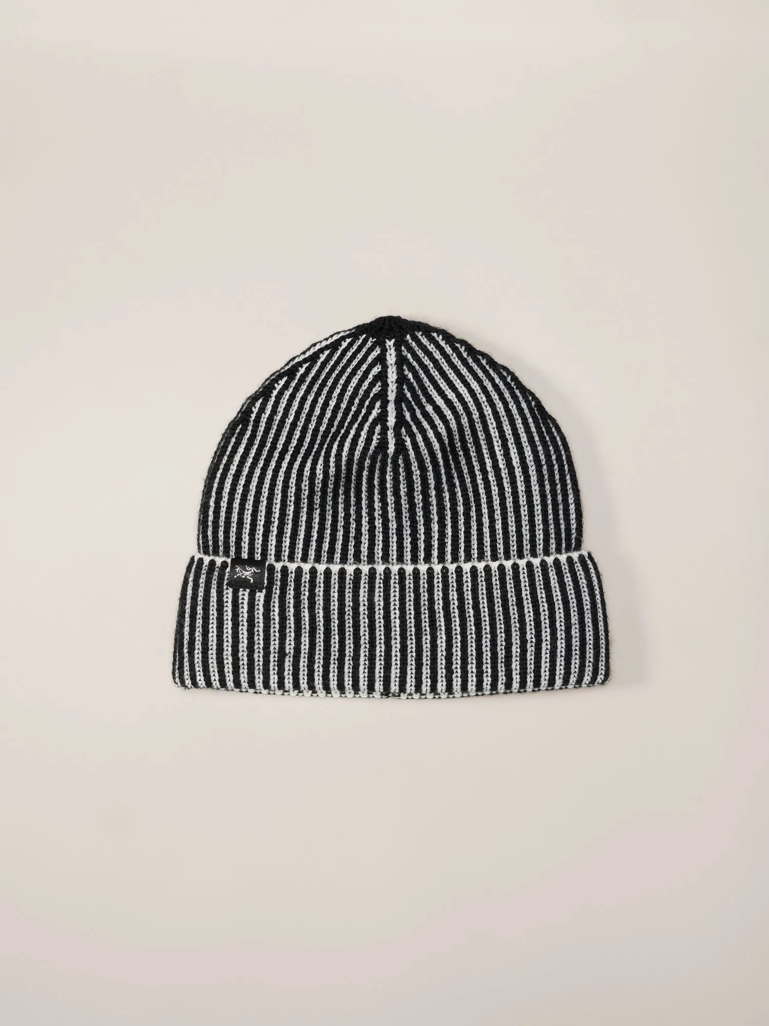 Black / Arctic Silk