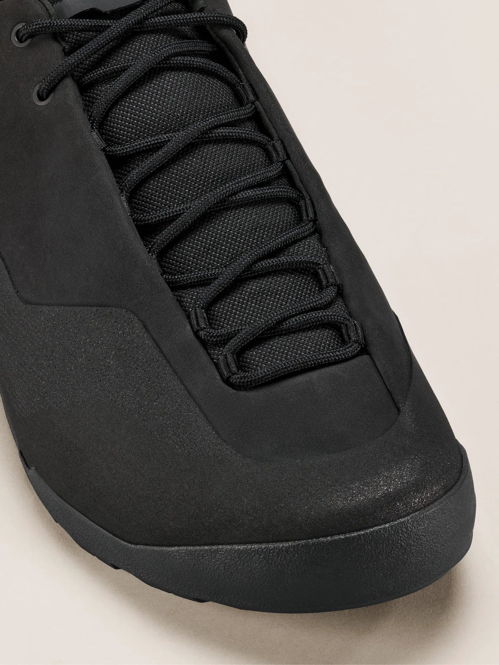 Black / Black