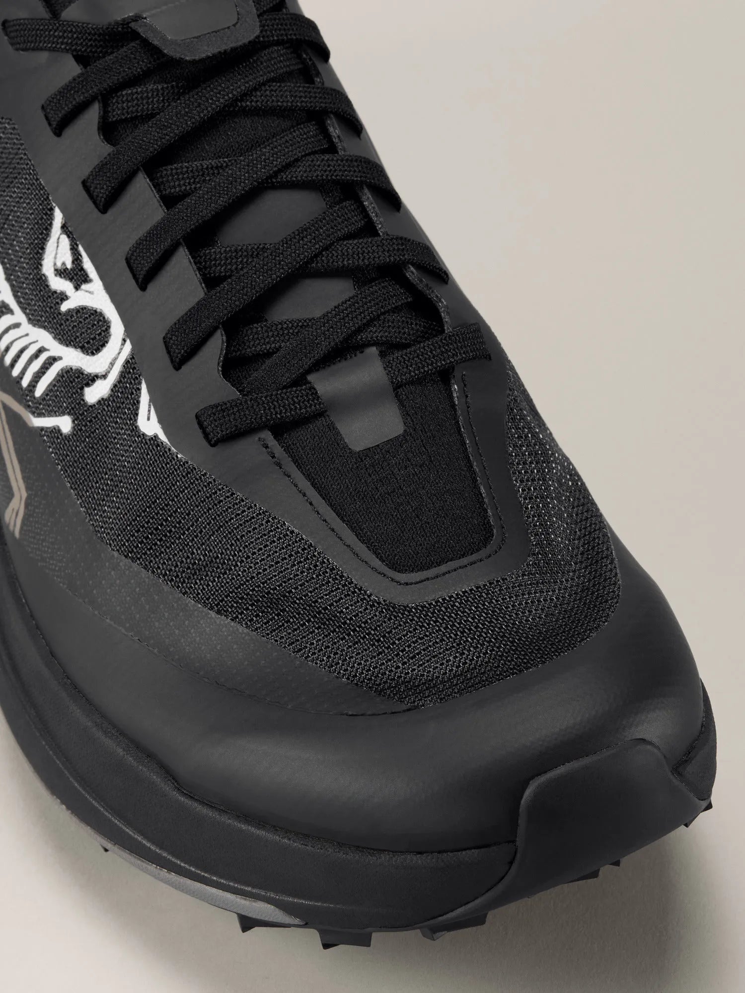 Black / Black