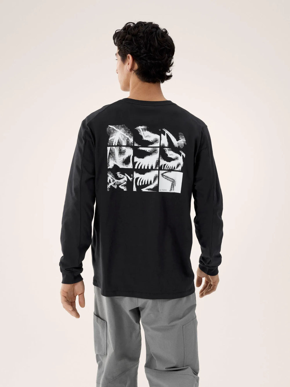 Black / Arctic Silk